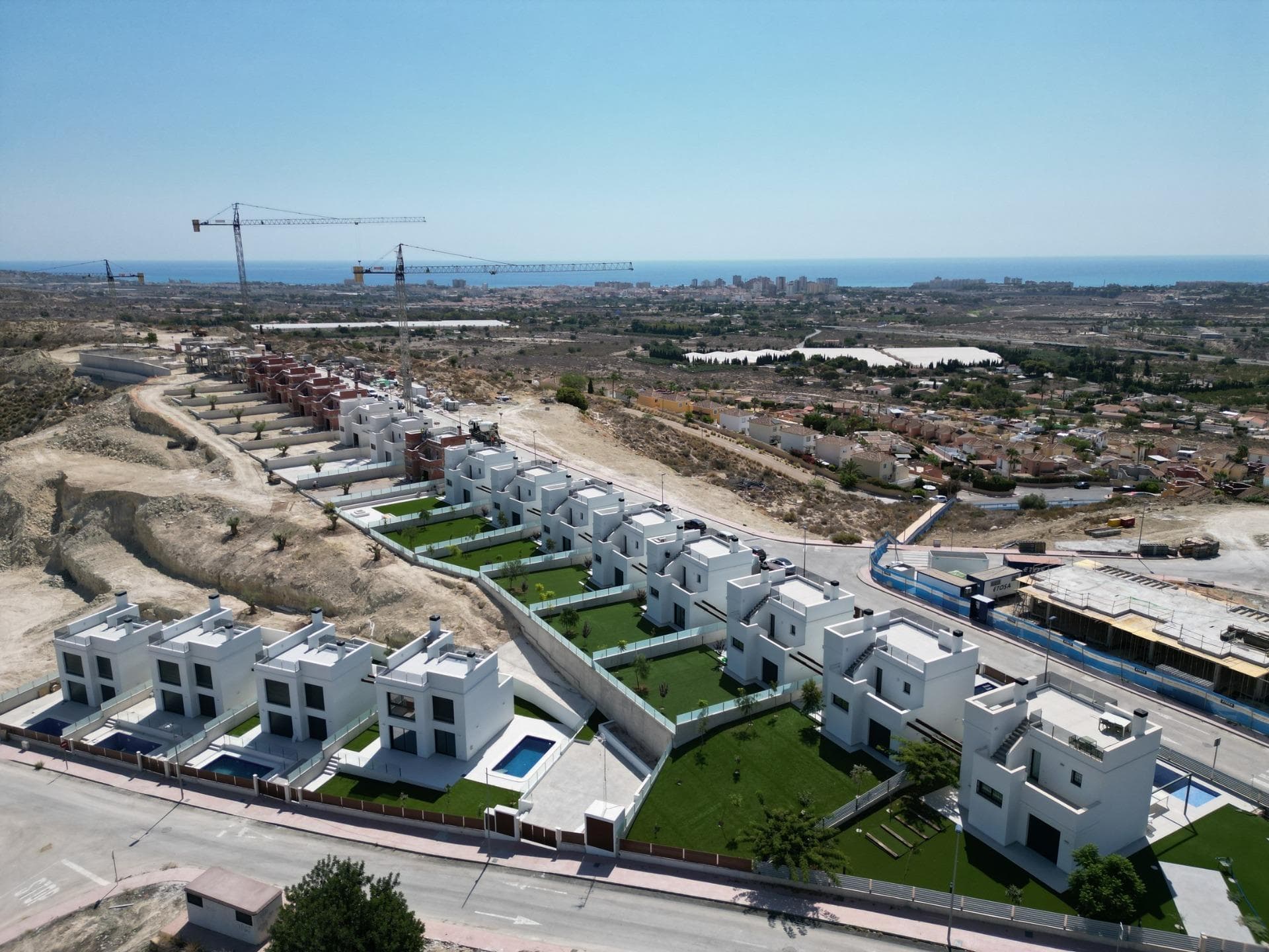 Villa in Mutxamel - photo 2