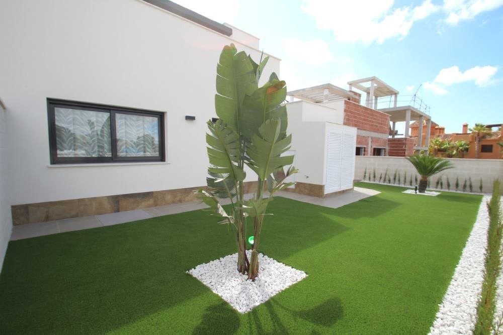 Villa in Playa Honda - photo 3
