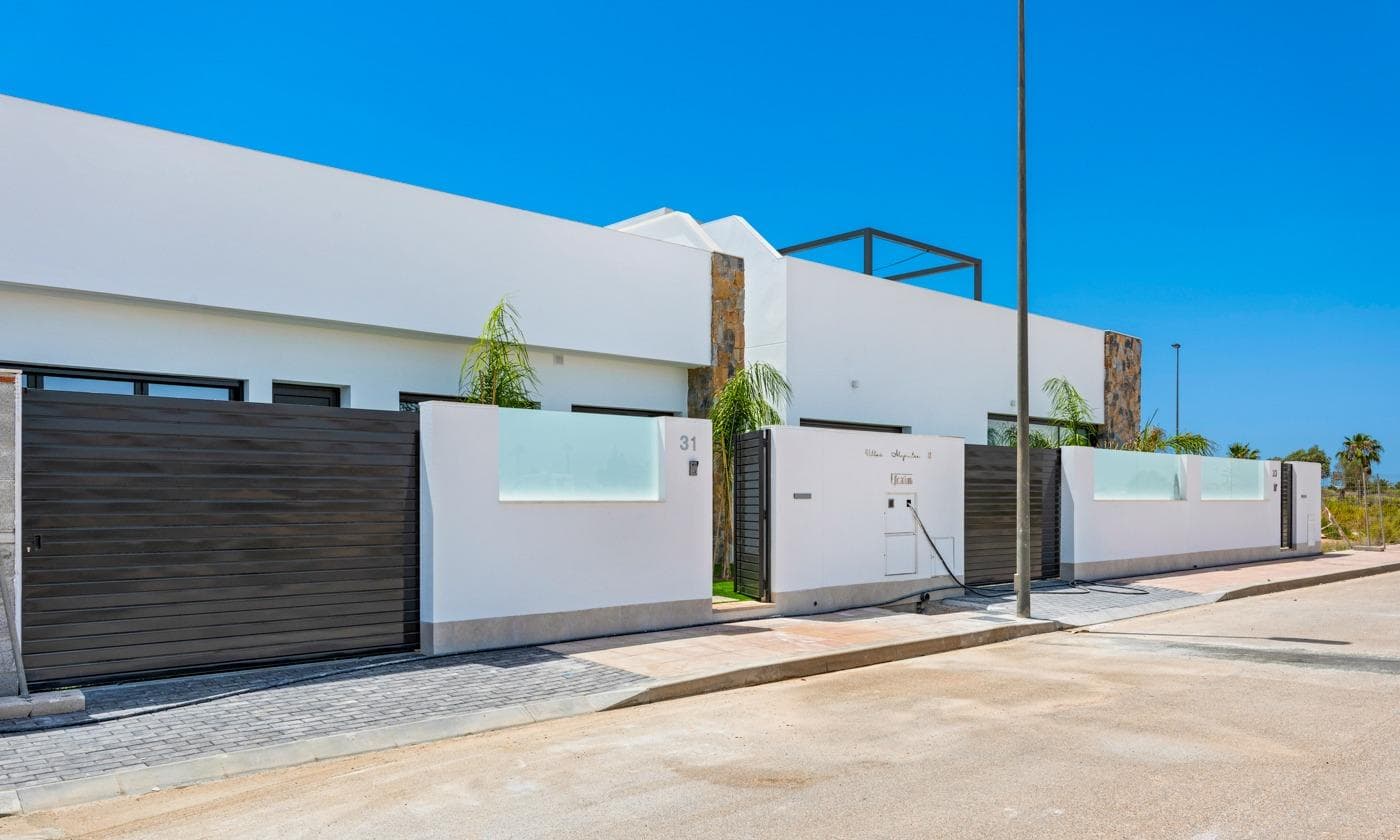 Town House in La Serena Golf - photo 3