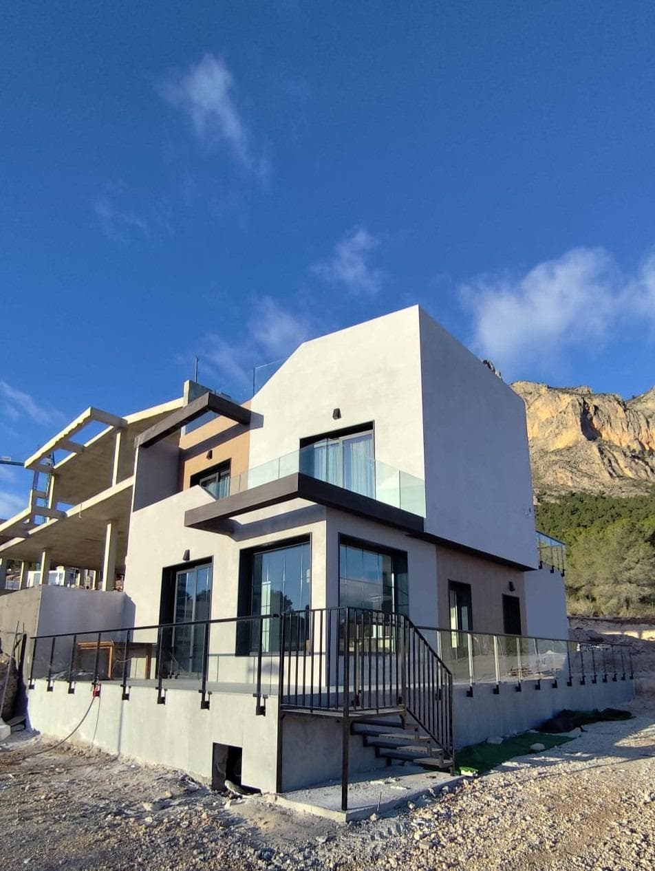Villa in Polop - photo 2