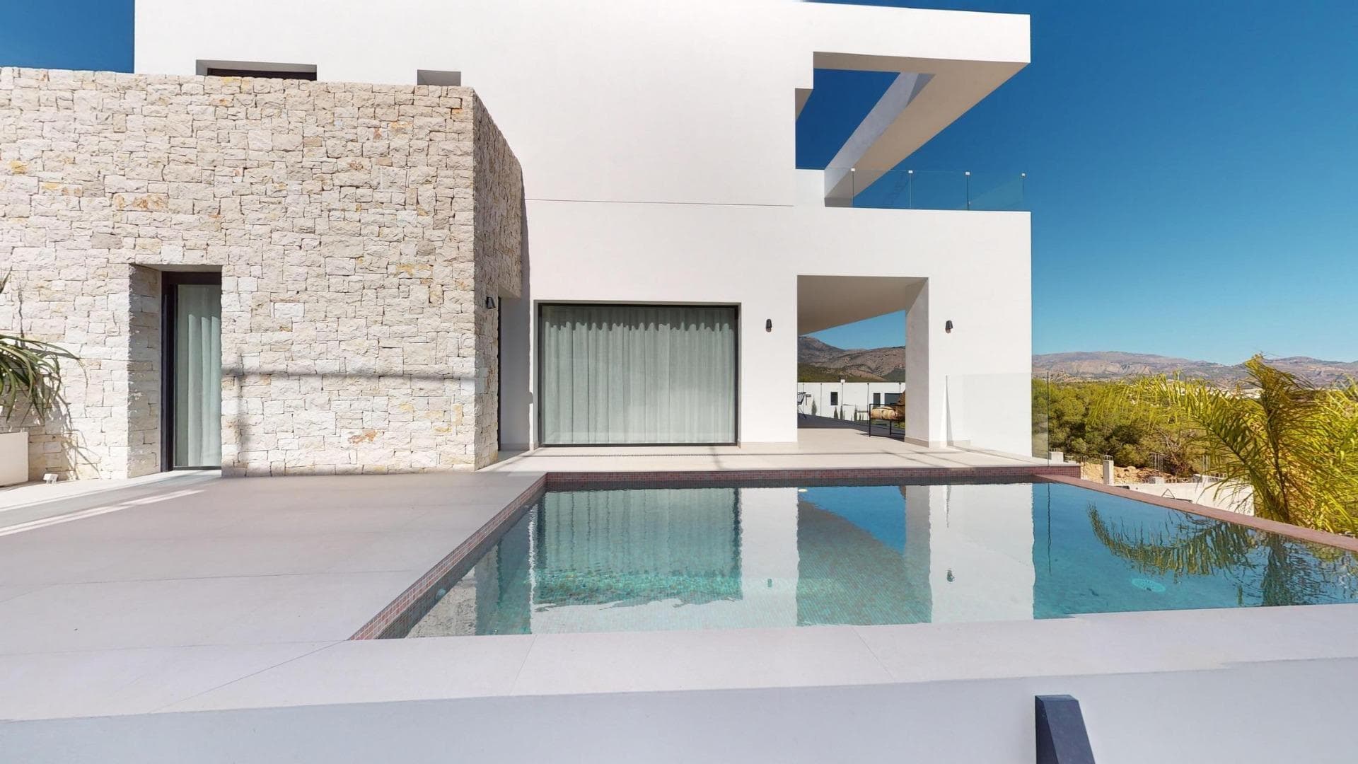 Villa in Polop - photo 2