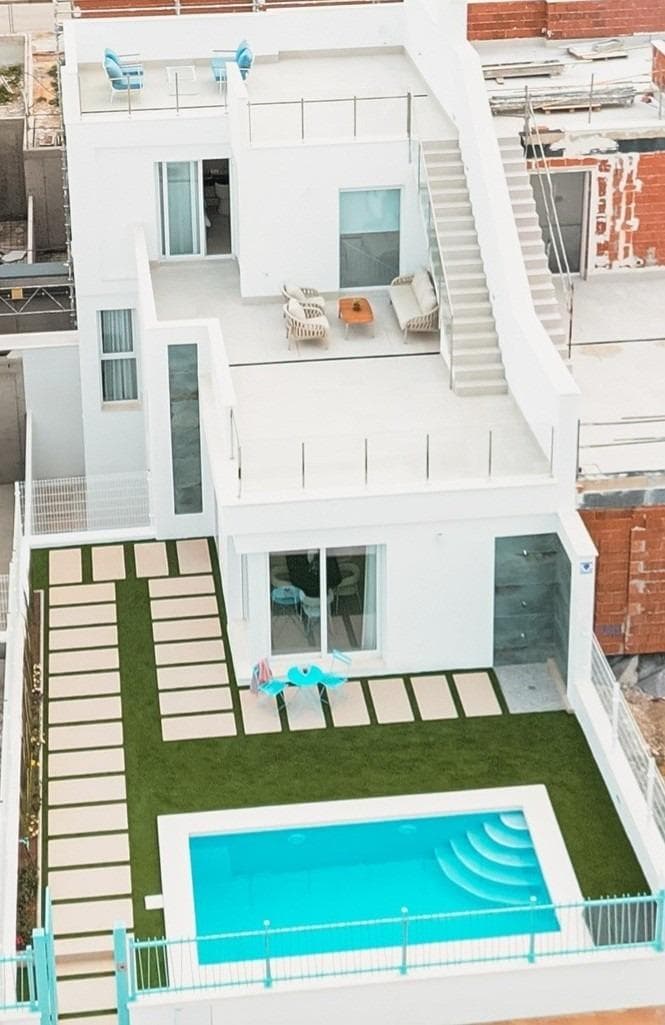 Villa in Los Alcazares - photo 3