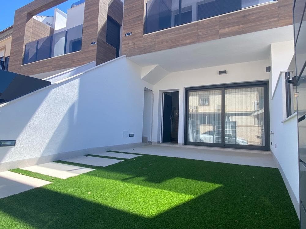 Bungalow in San Pedro del Pinatar - hoofdfoto