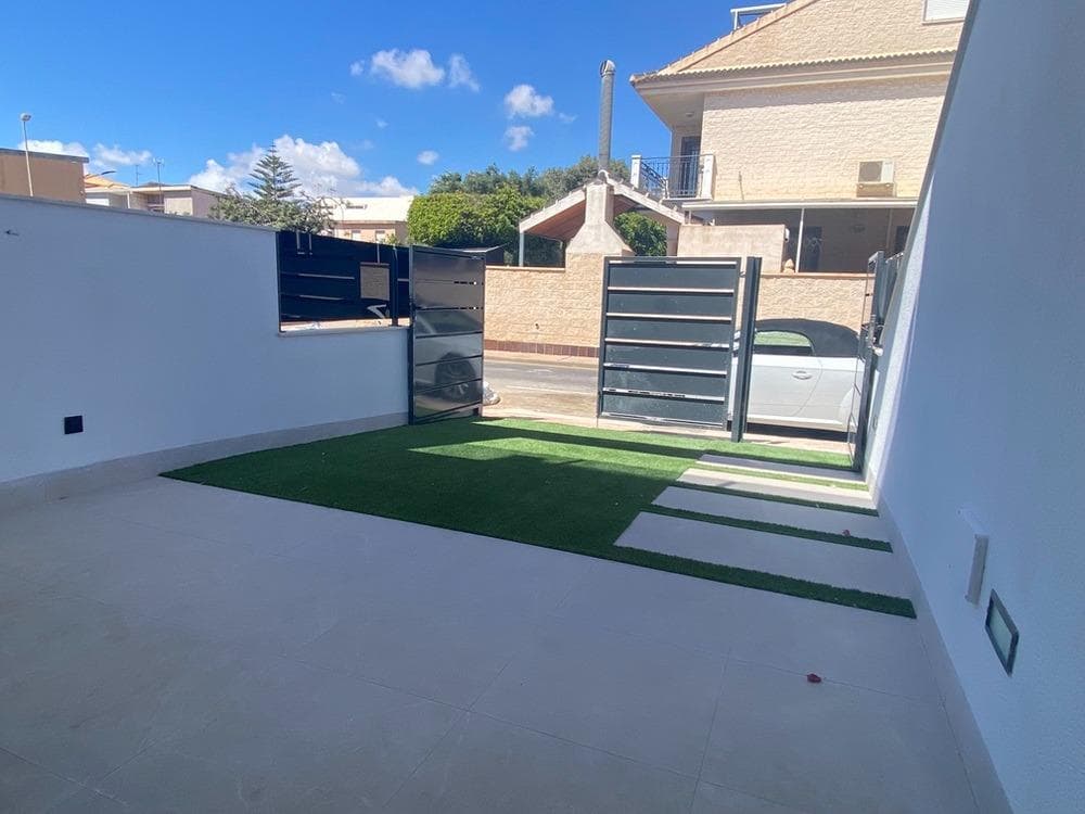 Bungalow in San Pedro del Pinatar - photo 4