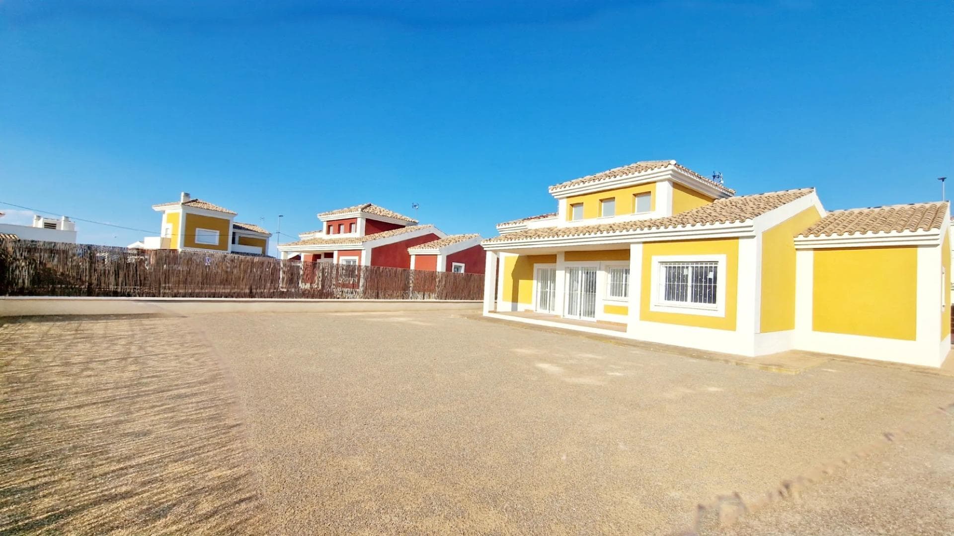 Villa in Lorca - photo 2