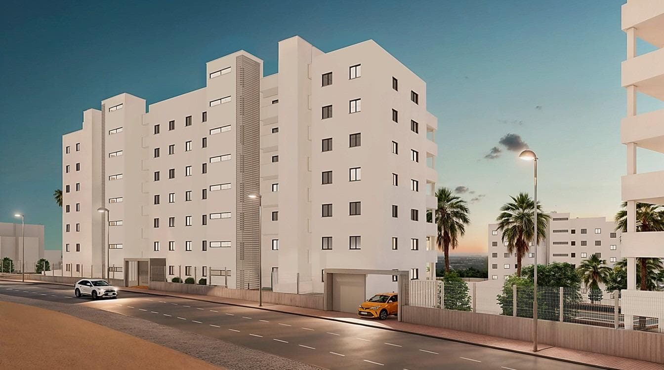 Apartment in San Miguel de Salinas - photo 3