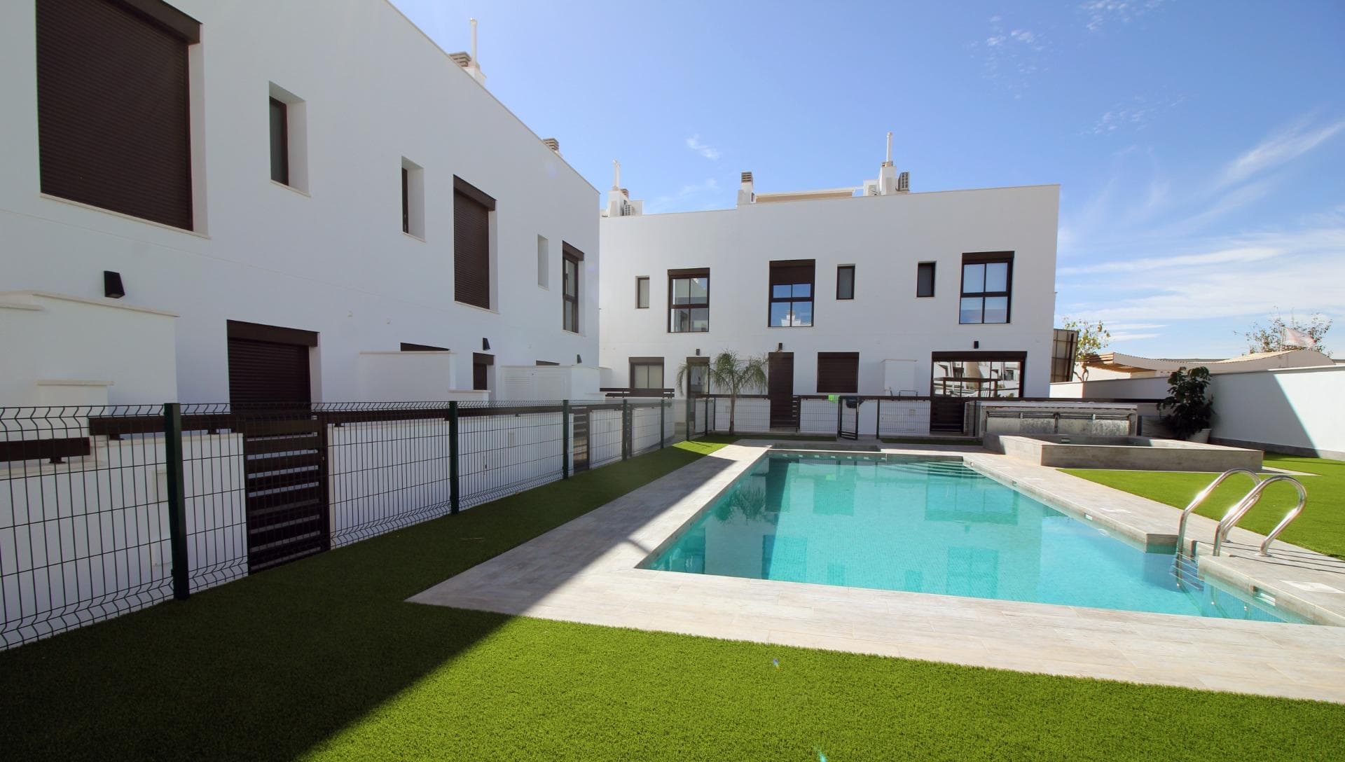 Town House in Pilar de La Horadada - photo 2