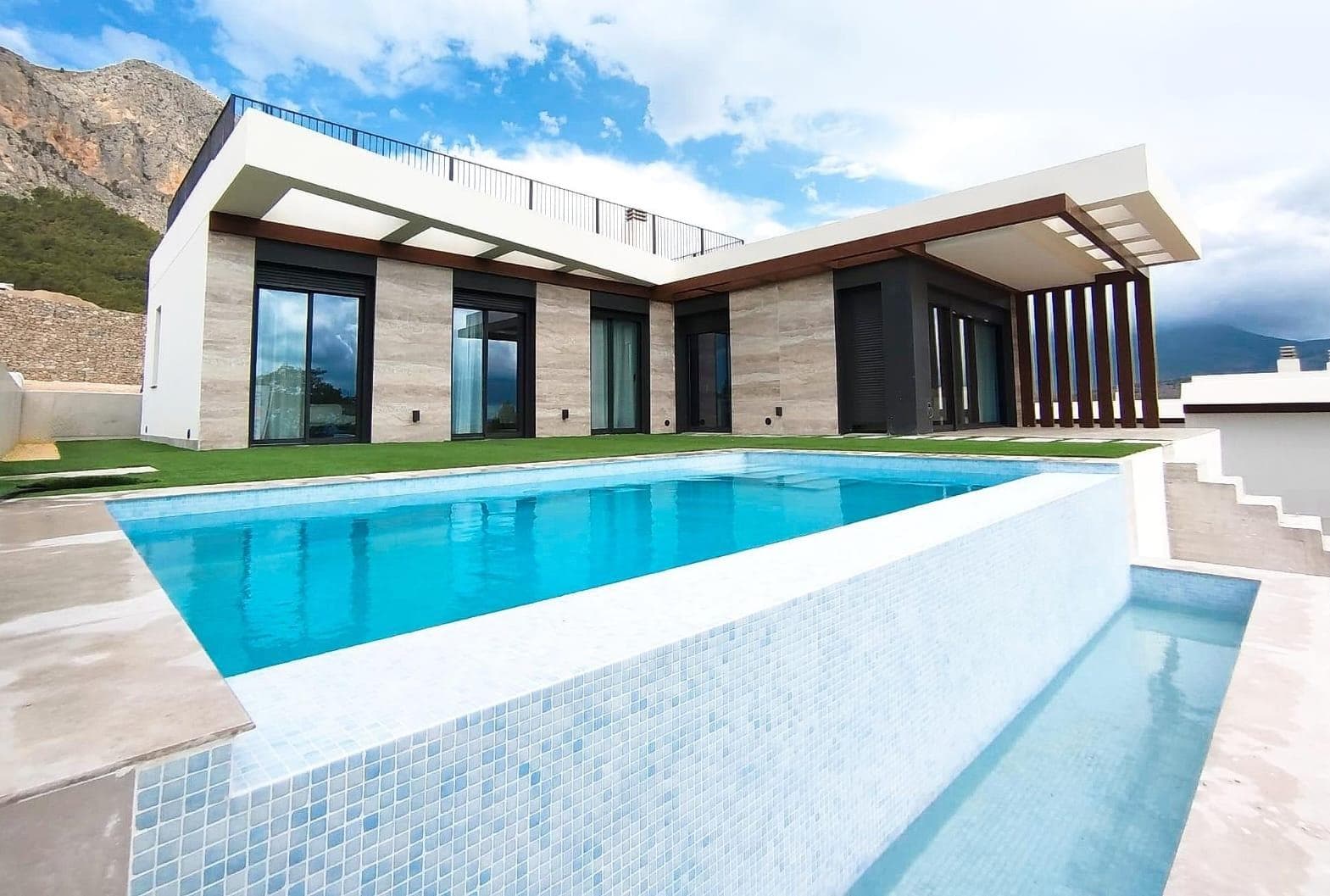 Villa in Polop - main photo
